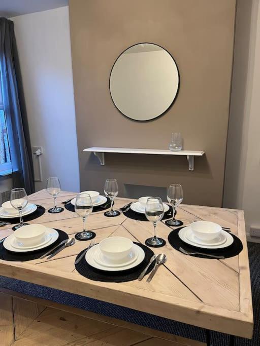 Stylish Townhouse In Lincoln Villa Exteriör bild